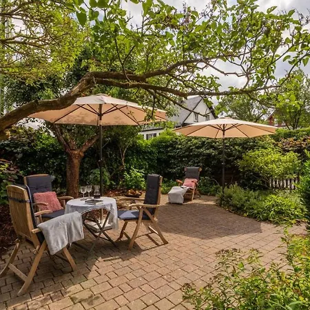 Adenauer Zwoelf - 5 Sterne Mit Sauna Und Garten Am Eifelsteig Kerpen (Rhineland-Palatinate)