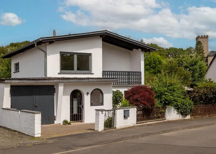 Adenauer Zwoelf - 5 Sterne Mit Sauna Und Garten Am Eifelsteig